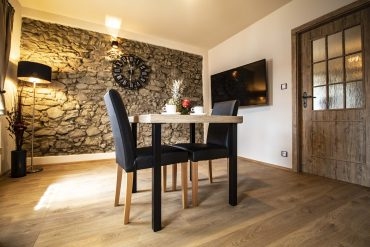 Apartment 3